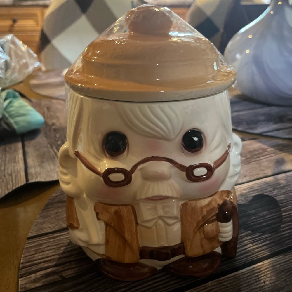 Vintage Kitsch Grandpa Old Man Professor Detective Cookie Jar Glasses Cane Hat